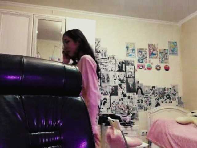 GlennaVandermeulen live cam on BongaCams