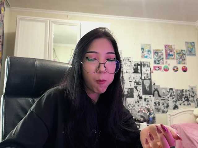 GlennaVandermeulen live cam on BongaCams