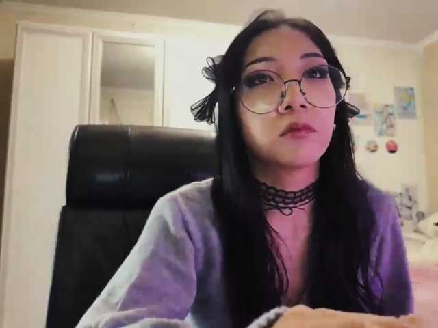 GlennaVandermeulen live cam on BongaCams
