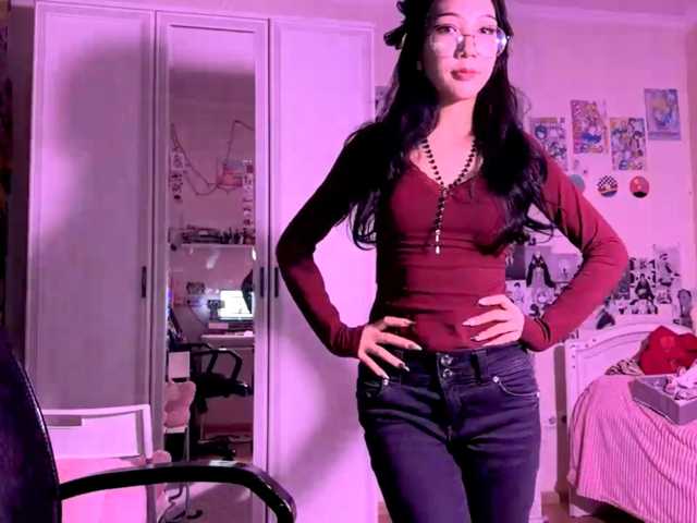 GlennaVandermeulen live cam on BongaCams