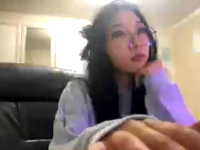 GlennaVandermeulen live cam on BongaCams