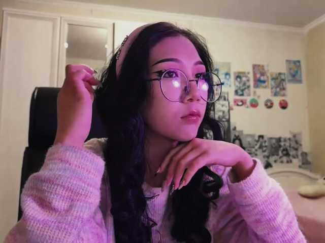 GlennaVandermeulen live cam on BongaCams