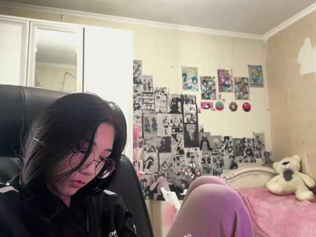 GlennaVandermeulen, en directo ahora en BongaCams