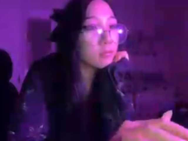 GlennaVandermeulen live cam on BongaCams