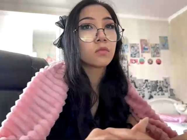 GlennaVandermeulen live cam on BongaCams
