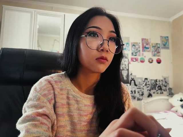 GlennaVandermeulen live cam on BongaCams