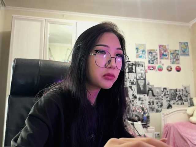 GlennaVandermeulen live cam on BongaCams