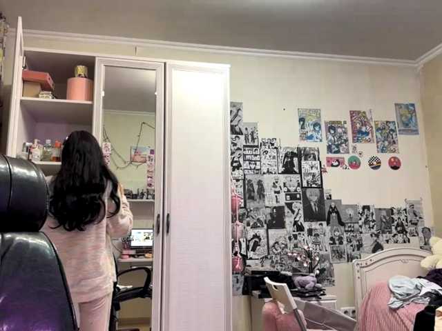 GlennaVandermeulen live cam on BongaCams