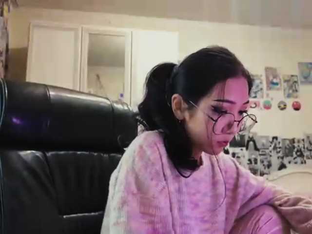 GlennaVandermeulen live cam on BongaCams