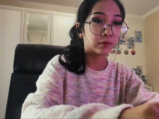 GlennaVandermeulen live cam on BongaCams