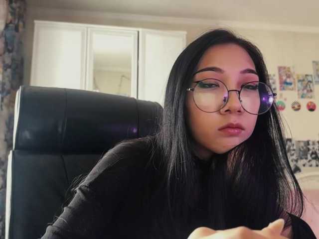 GlennaVandermeulen live cam on BongaCams