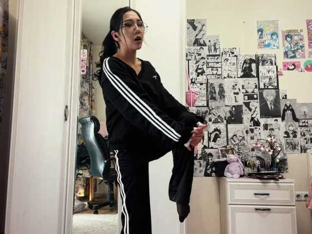 GlennaVandermeulen live cam on BongaCams