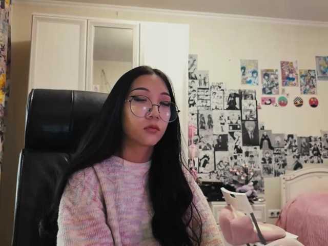GlennaVandermeulen live cam on BongaCams