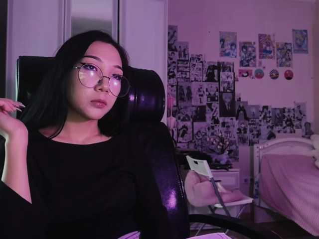 GlennaVandermeulen live cam on BongaCams