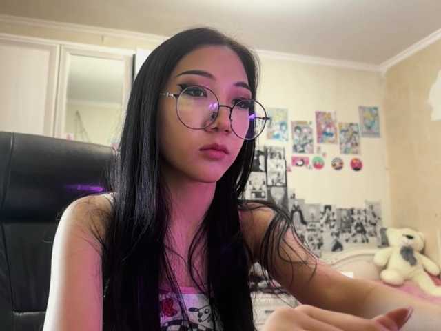 GlennaVandermeulen, en directo ahora en BongaCams