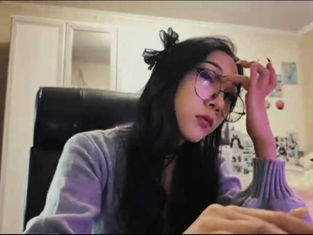GlennaVandermeulen live cam on BongaCams