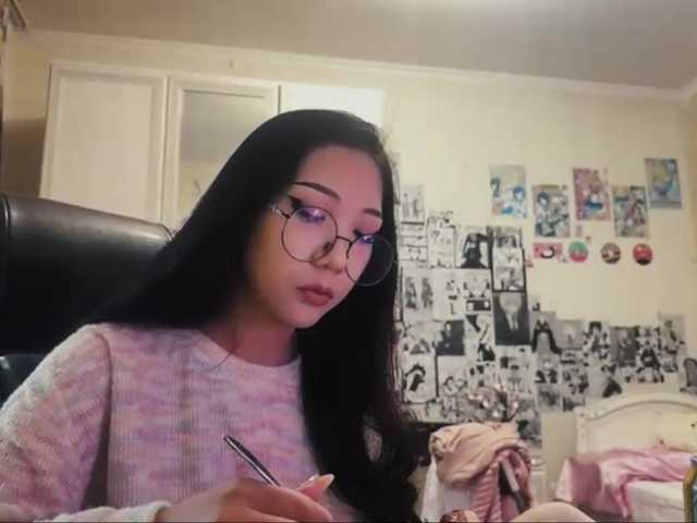 GlennaVandermeulen live cam on BongaCams