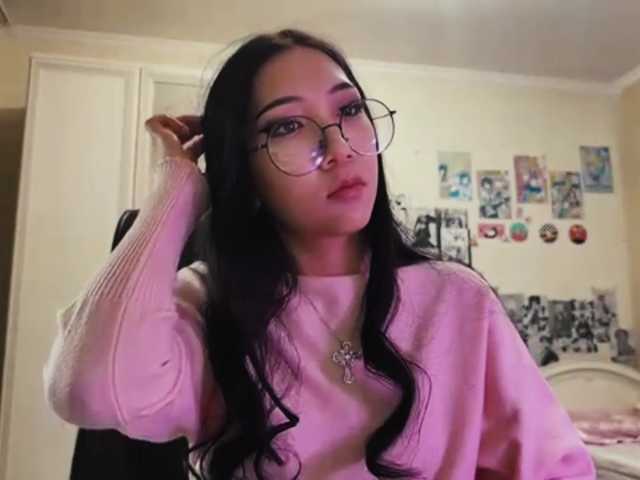 GlennaVandermeulen live cam on BongaCams