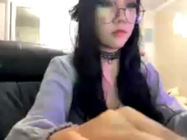GlennaVandermeulen live cam on BongaCams