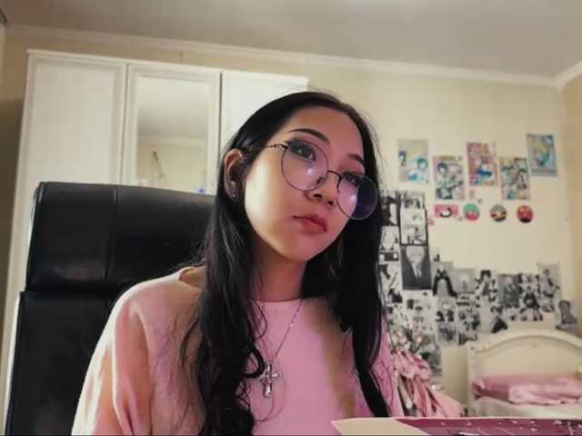 GlennaVandermeulen live cam on BongaCams