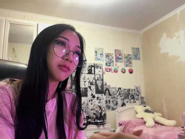 GlennaVandermeulen live cam on BongaCams