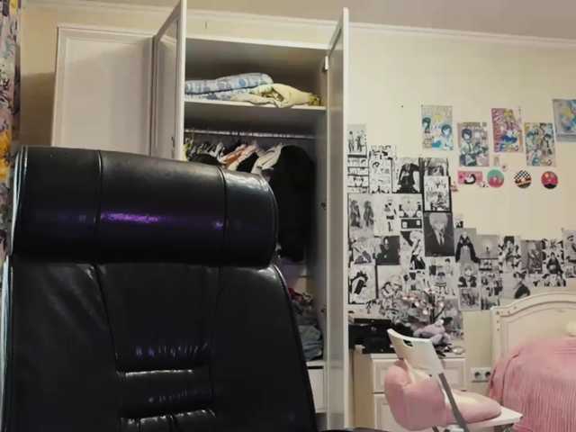 GlennaVandermeulen live cam on BongaCams