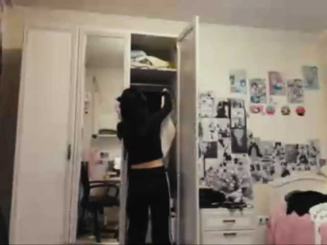 GlennaVandermeulen live cam on BongaCams