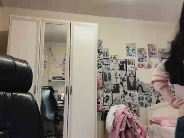GlennaVandermeulen live cam on BongaCams