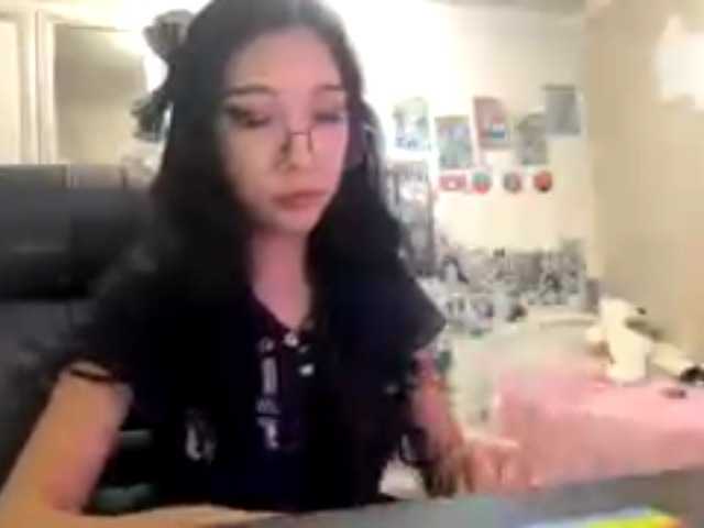 GlennaVandermeulen live cam on BongaCams