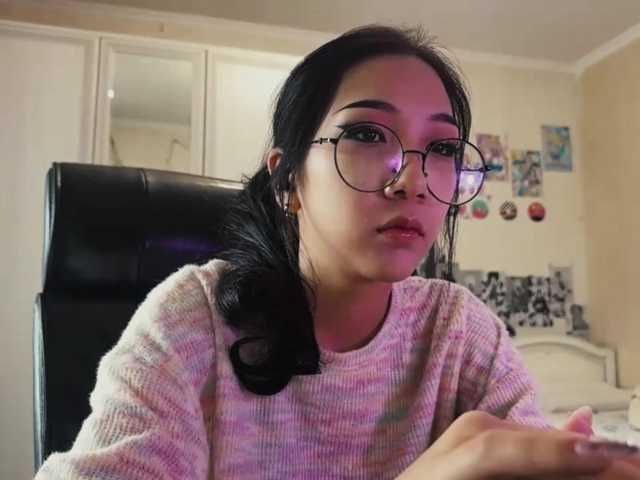 GlennaVandermeulen live cam on BongaCams