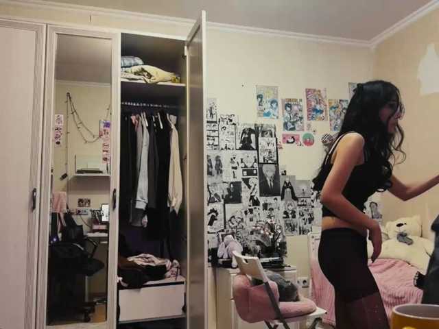 GlennaVandermeulen live cam on BongaCams