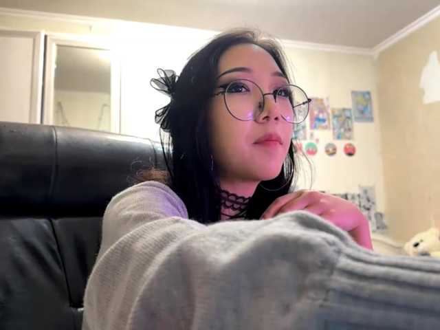 GlennaVandermeulen live cam on BongaCams
