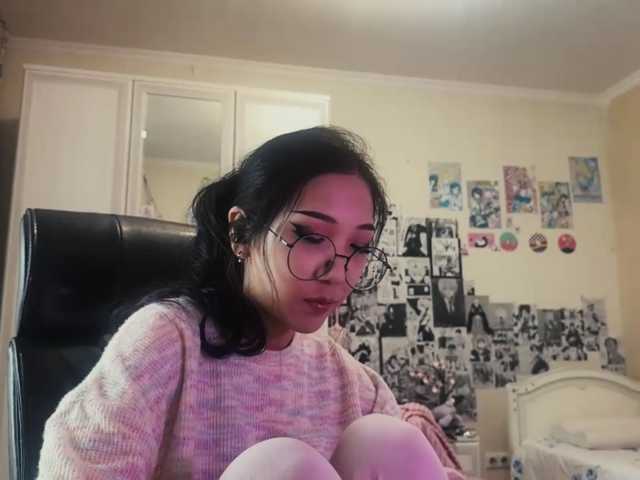 GlennaVandermeulen live cam on BongaCams
