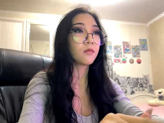 GlennaVandermeulen live cam on BongaCams