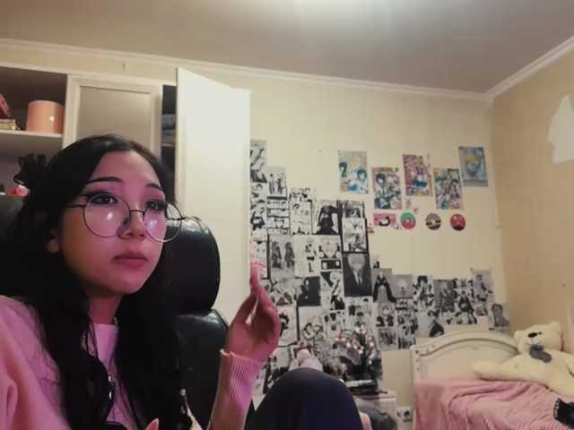 GlennaVandermeulen live cam on BongaCams