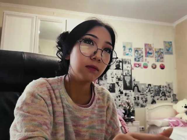 GlennaVandermeulen live cam on BongaCams