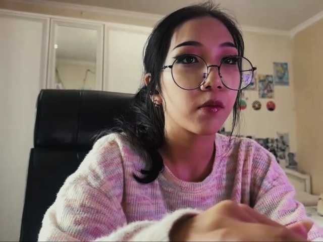 GlennaVandermeulen live cam on BongaCams