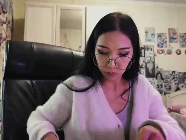 GlennaVandermeulen live cam on BongaCams