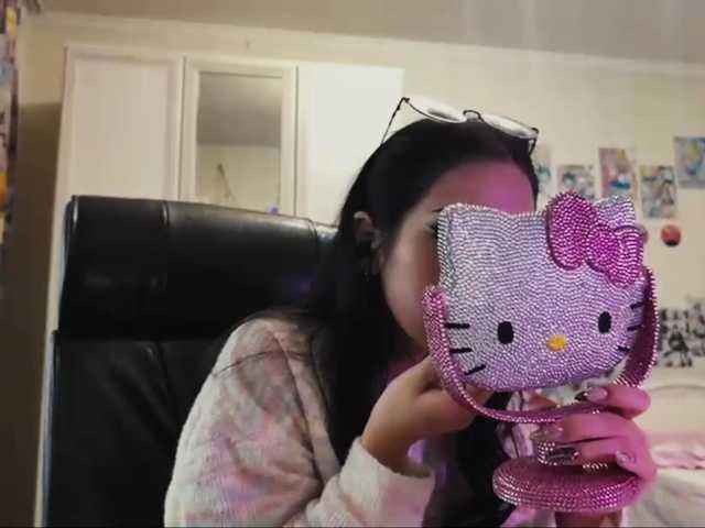 GlennaVandermeulen live cam on BongaCams