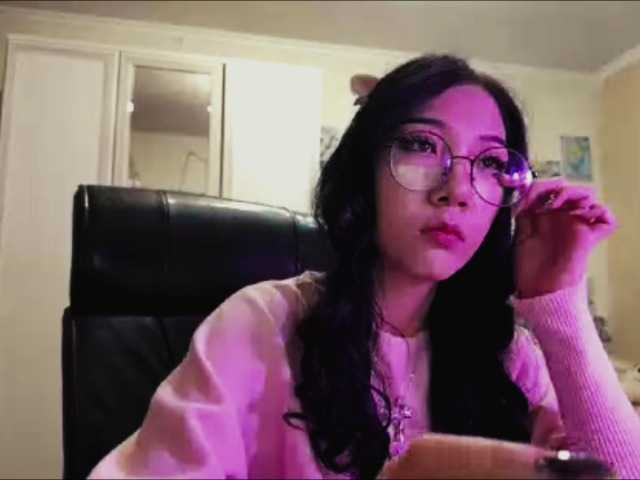 GlennaVandermeulen live cam on BongaCams