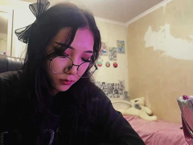 GlennaVandermeulen live cam on BongaCams