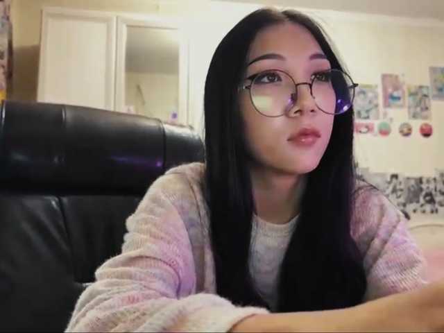 GlennaVandermeulen live cam on BongaCams