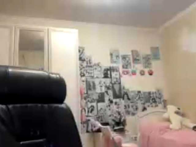 GlennaVandermeulen live cam on BongaCams
