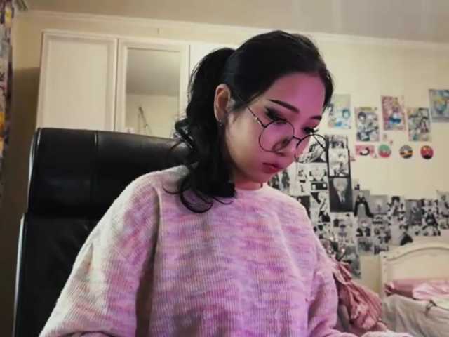 GlennaVandermeulen live cam on BongaCams
