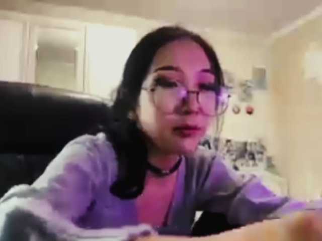 GlennaVandermeulen live cam on BongaCams