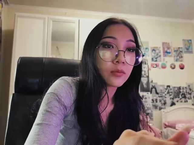 GlennaVandermeulen live cam on BongaCams