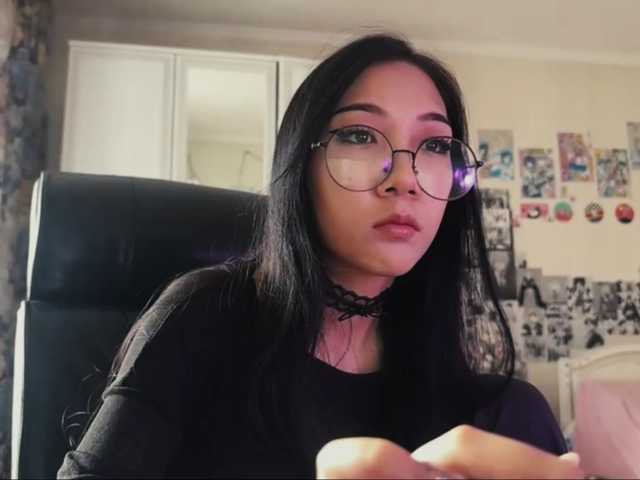 GlennaVandermeulen live cam on BongaCams