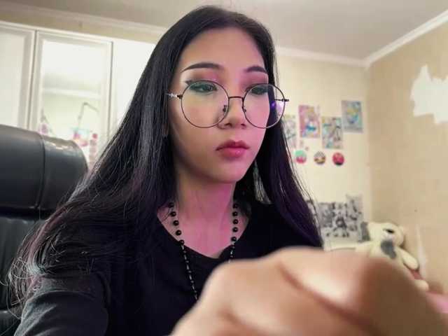 GlennaVandermeulen, en directo ahora en BongaCams
