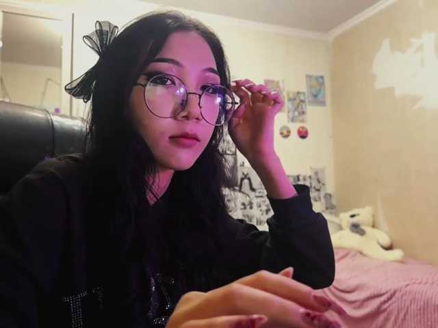 GlennaVandermeulen live cam on BongaCams