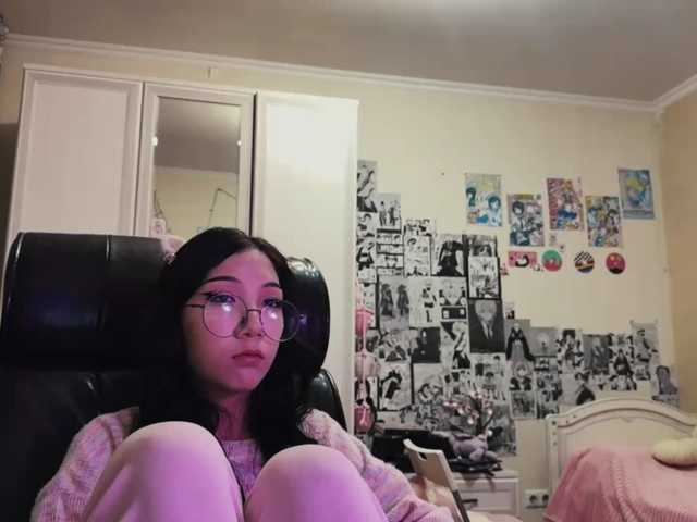 GlennaVandermeulen live cam on BongaCams